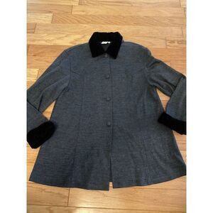 Garnet Hill, women’s grey with black velvet collar button front wool petticoat 8